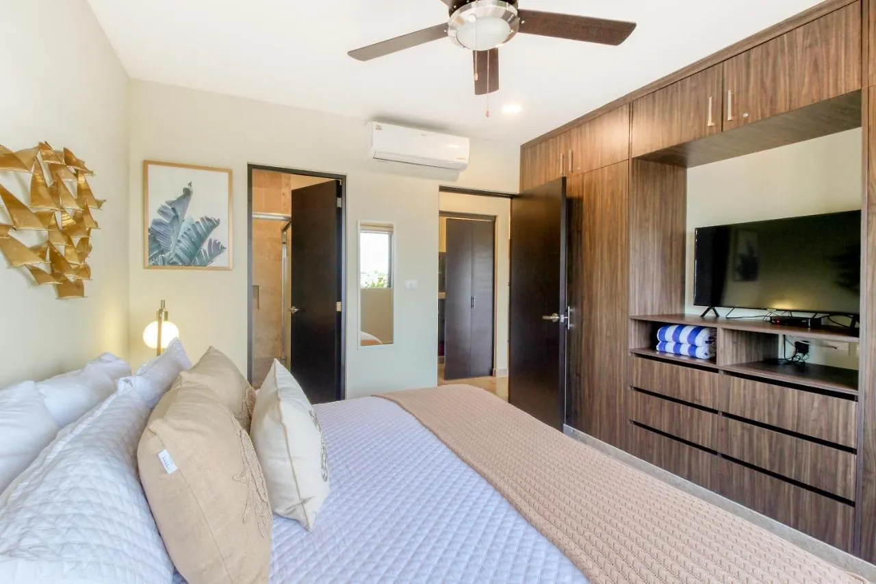 Apartmán Cocos 403 At Arenis Playa del Carmen 0*,
